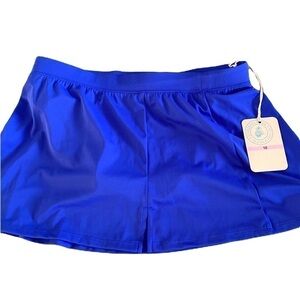 Swim skirt by Caribbean Joe. Size 10.